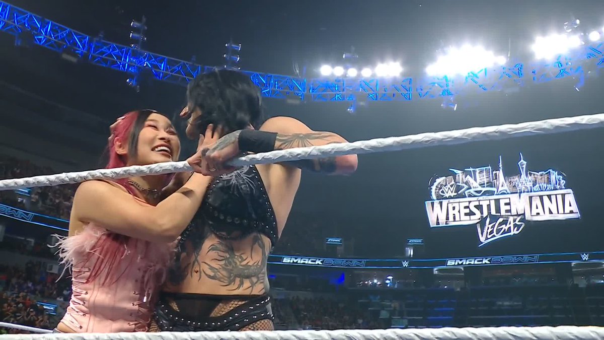 .IYO SKY wasn't going to let that happen to RheaRipley_WWE! 😤