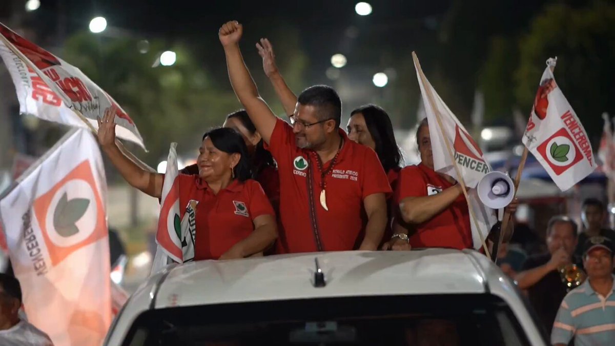Candidato presidencial Ronald Atencio desde Moyobamba: Da vergüenza mis hermanos que se tenga que comprar en Lima, puertas, marcos, ventanas, muebles que provienen de Chile, teniendo nosotros madera, teniendo nosotros todo lo necesario para iniciar el proceso de industrialización