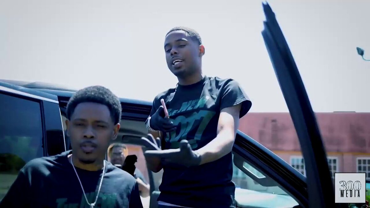 Back when Pooh Shiesty and Big Scarr signed to Gucci Manes 1017 label, Gucci Mane did Big Scarr's family wrong🤦🏽‍♂️