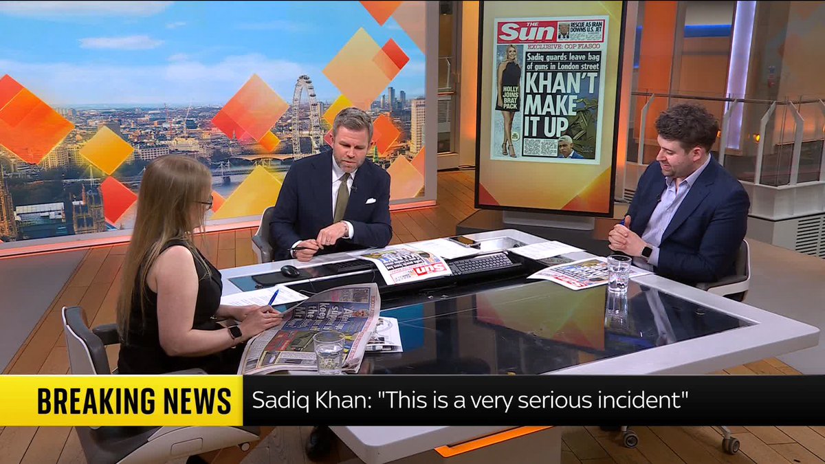 BREAKING: “This is a very serious incident.'" A spokesperson for London mayor Sadiq Khan has released a statement after armed police officers left a bag of guns outside his home. 📺 Sky 501 and YouTube