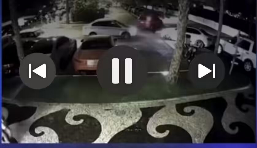 Sobre o Caso Mariana Ferrer: Nada, nem ninguém, vai conseguir me convencer de que uma garota que estava dopada com um “Boa Noite Cinderela” conseguiu fazer um trajeto de uma festa para outra e andar 800 metros com um salto de 15 cm, sem cambalear, enquanto mexia no celular e corrigia mensagens de no WhatsApp.