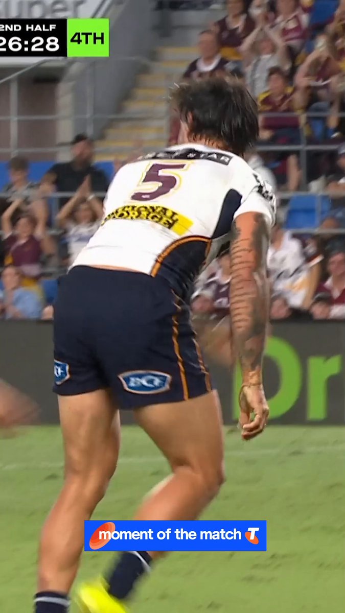 Arthars slices through! 💥 Telstra Moment of the Match