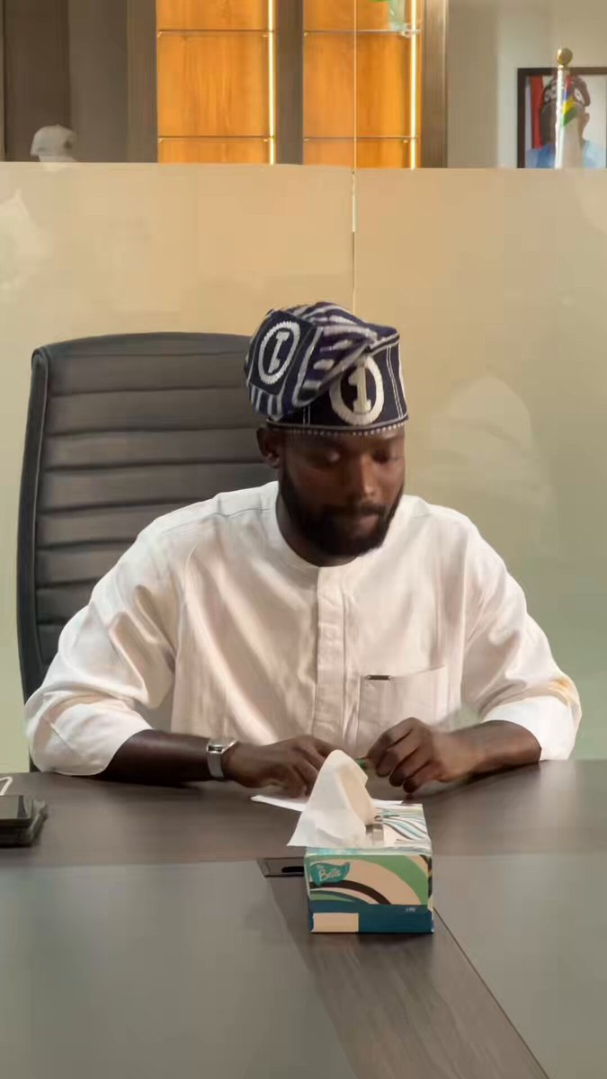 I joined Mr Olalekan Fabilola, host of Masoyinbo, for a strategic conversation on preserving and promoting Yoruba culture in Agege Local Government. We explored initiatives to drive cultural competitions across primary and secondary schools, while strengthening collaboration with our community and traditional institutions to keep our heritage alive. Our culture is our identity, and we remain committed to protecting and passing it on to the next generation. #agege #avo #avoisworking #anewagegeisrising
