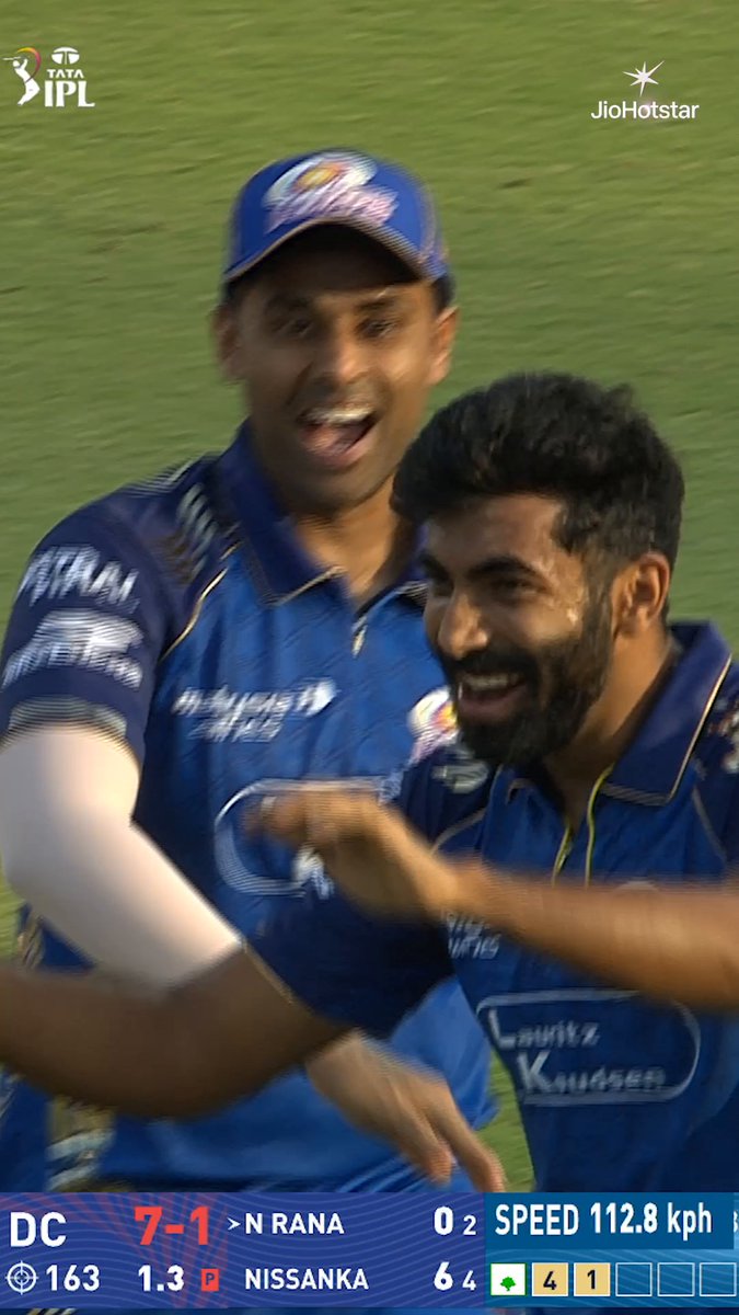 WHAT A THROW BY BOOM BOOM BUMRAH...!!! 🥶🔥