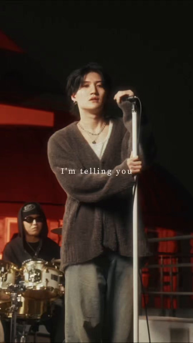 ＼𝑪𝑶𝑽𝑬𝑹 𝑪𝑶𝑳𝑳𝑬𝑪𝑻𝑰𝑶𝑵／ ◤￣￣￣￣￣￣￣￣￣￣￣￣￣ Wherever you are / ONE OK ROCK ＿＿＿＿＿＿＿＿＿＿＿＿＿◢ 今日はONE OK ROCKとUVERworldの対バンの日！ いつか俺たちもこんな激アツな対バンだと思ってもらえる日を作れるようなバンドになる！ 🎬フルはこちら #whereveryouare #oneokrock #ACECOLLECTION