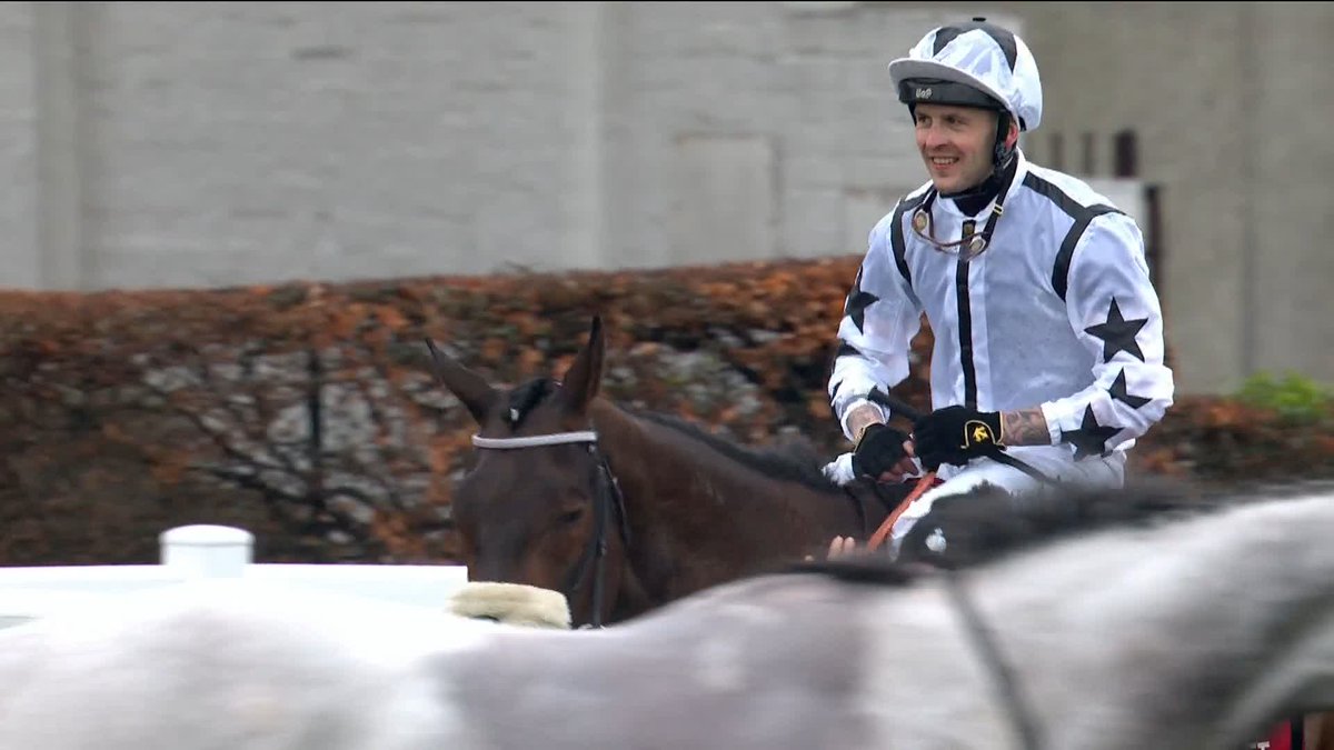 "I've definitely come back stronger." Clifford Lee was in an induced coma following a motorbike accident last year, now he's winning again on his 2nd ride back ๐