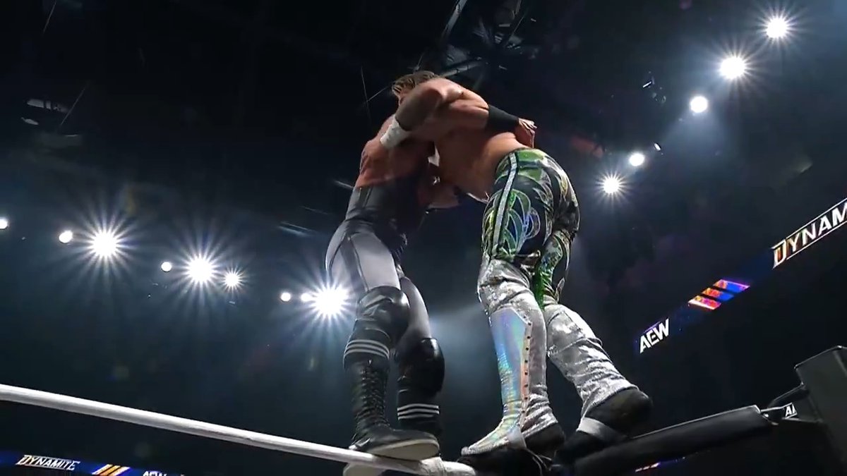 A heavy-hitting rematch between Will Ospreay • ウィル・オスプレイ and BASTARD showed just how far each man was willing to go to inflict pain on the other! Watch the #AEWDynamite replay RIGHT NOW on @SportsOnMAX!