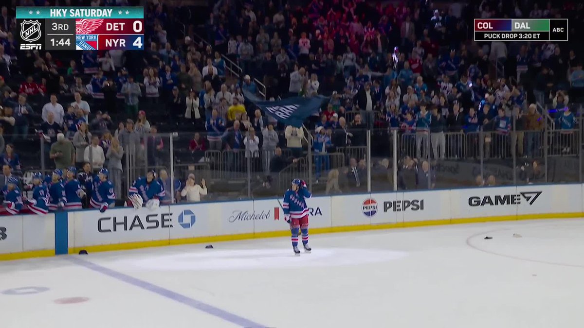 GABE PERRAULT HAS HIS FIRST EVER NHL HAT TRICK!!!!! 🎩🚨