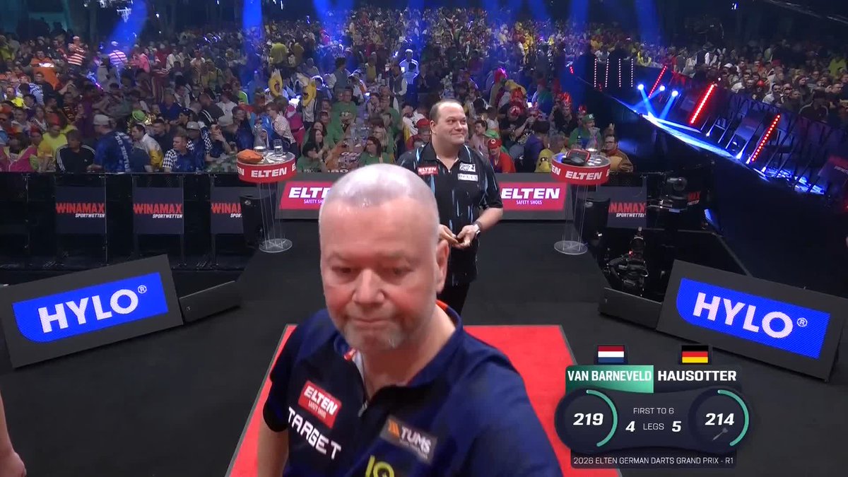HAUSOTTER DISPATCHES BARNEY! Marcel Hausotter wins his first ever game on the European Tour, as the Host Nation Qualifier beats Raymond van Barneveld! 🤯 📺 #ET4