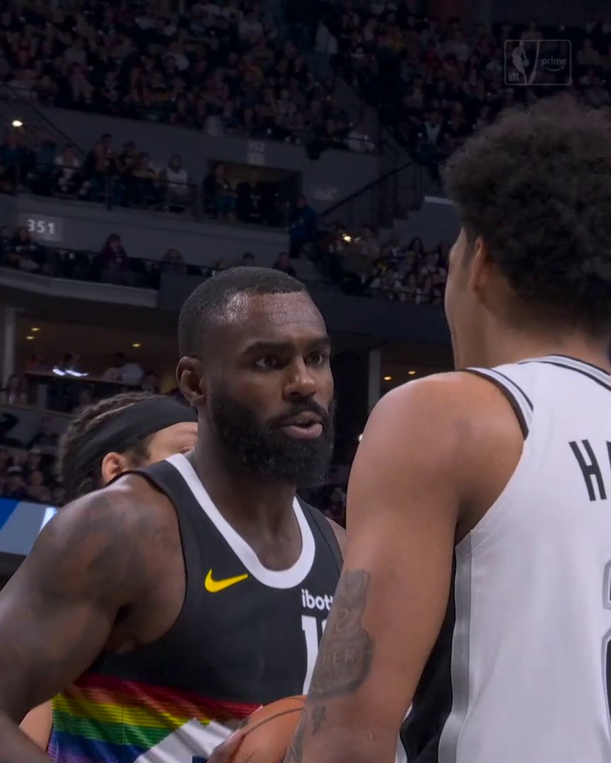 Harper stared down THJ after the tough bucket 👀