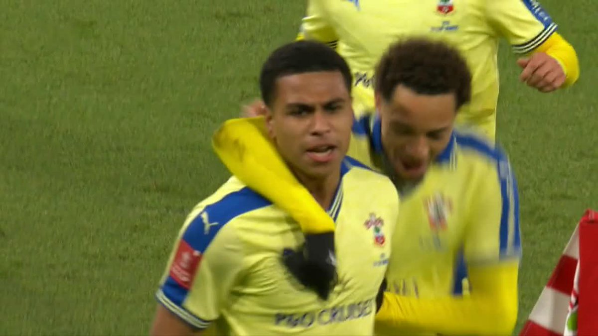 SOUTHAMPTON RESTORE THEIR LEAD VS. ARSENAL LATE IN THE FA CUP 😮