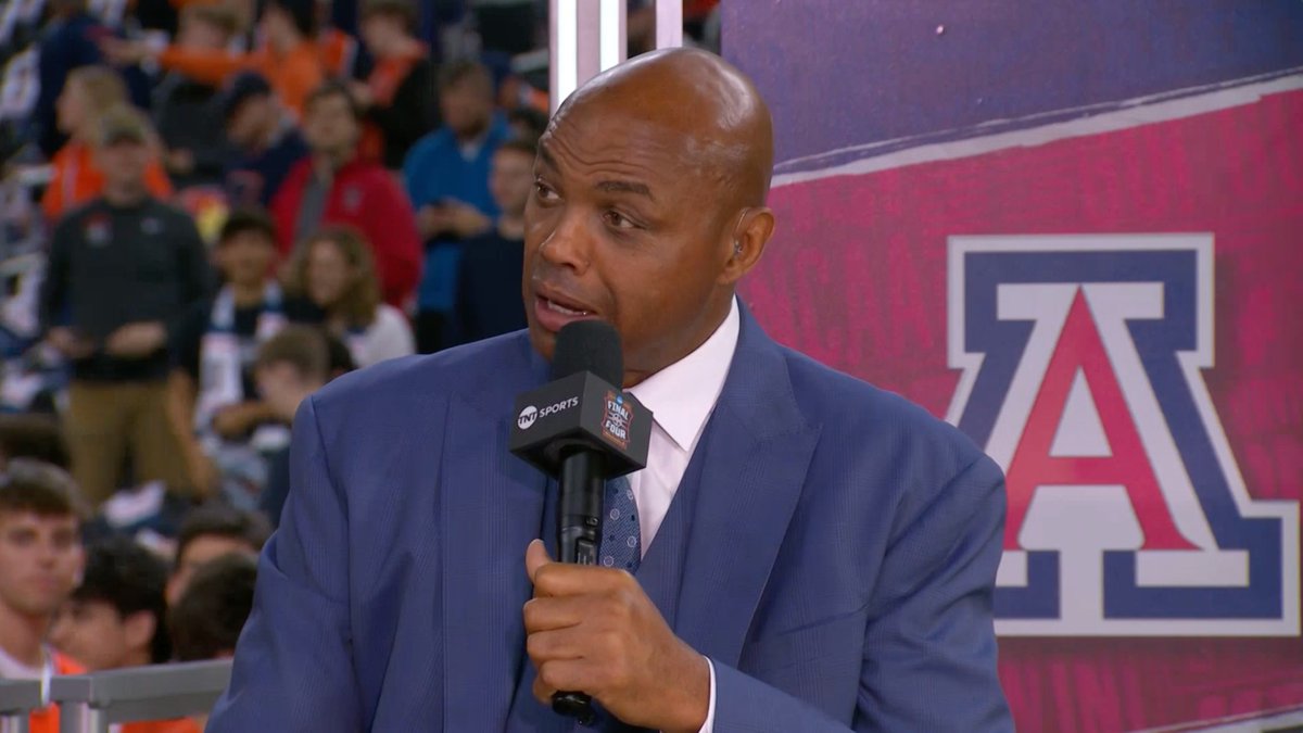 "If you don't yell at your stars, you can't yell at your mediocre players." Chuck gave his take on what makes a great coach 👀