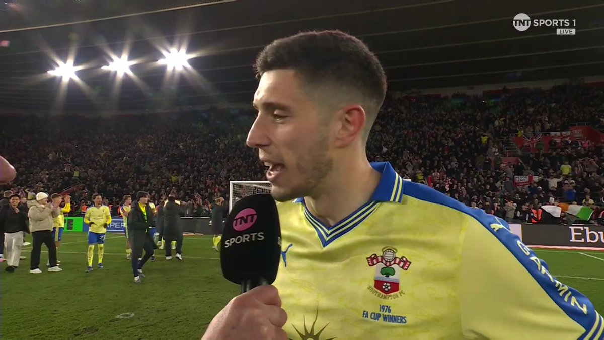 "What a night, we are going to enjoy this." Rod Stewart reacts to a massive FA Cup upset 🙌 Watch live on TNT Sports and HBO Max