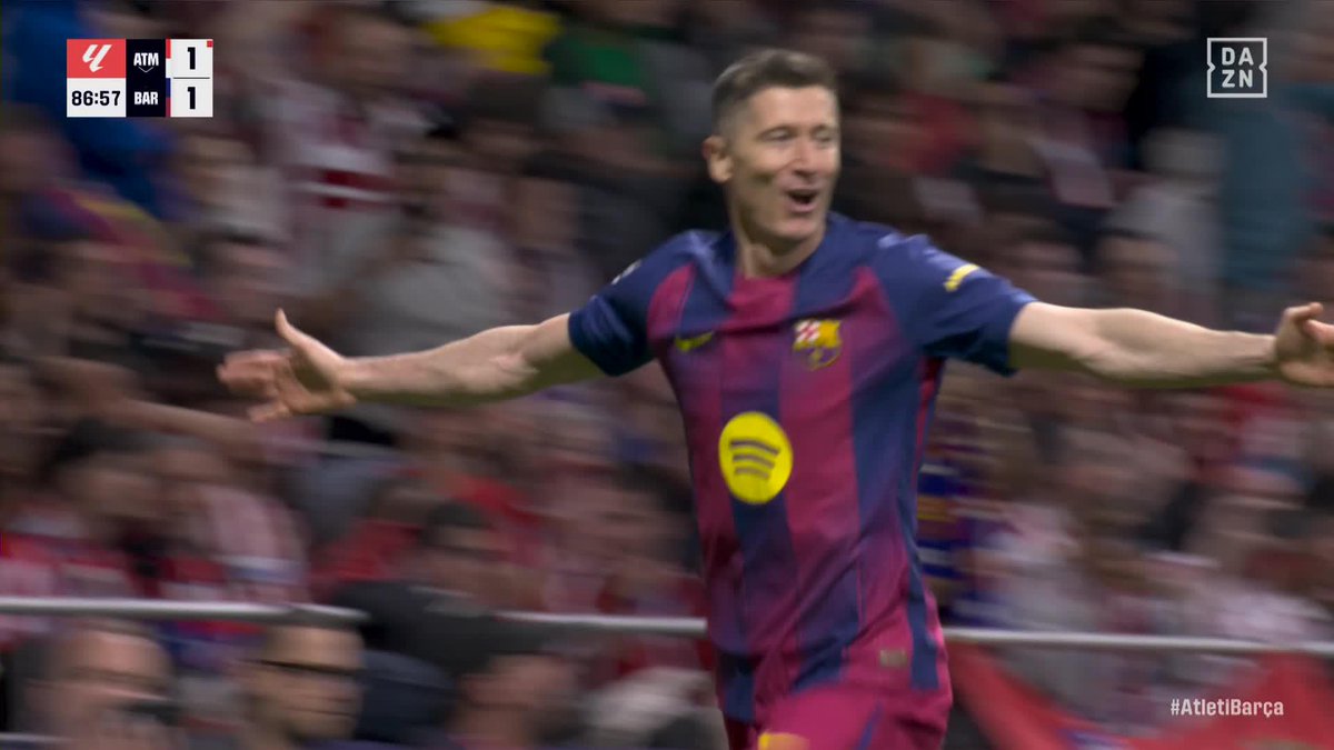 Con el corazón del '9', con el corazón del Barça 🔵🔴 Robert Lewandowski y un gol que puede valer un título de LALIGA 💥 #LALIGAenDAZN ⚽