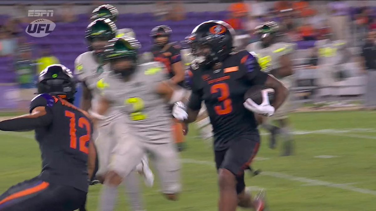 TOUCHDOWN ON 3RD AND REALLY LONG 😱 Orlando Storm | United Football League