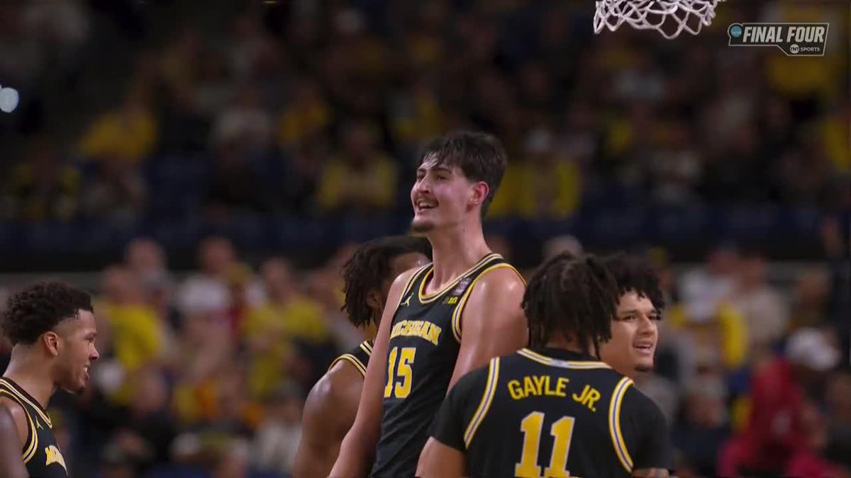 Y AQUÍ LLEGÓ EL RÉCORD DE ADAY MARA. 26 puntos. Máxima anotación de toda su etapa NCAA.