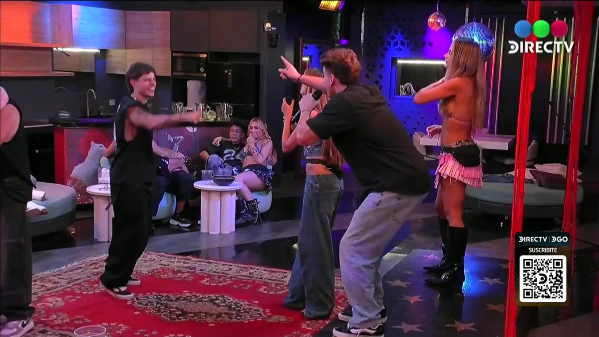 Hora de lentos…👩❤️👨💐 👉 Contratá DGO: 📺✨🎶 y disfrutá de la fiesta de #GranHermano en EXCLUSIVA #GHxDGO