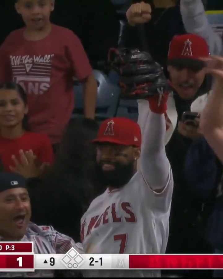 THE JO ADELL SHOW 🔥