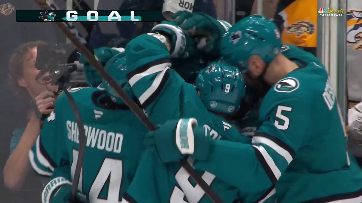AN INCREDIBLE END-TO-END EFFORT BY ALEXANDER WENNBERG HAS THE GAME TIED!!! 🤯 Presented by Budweiser