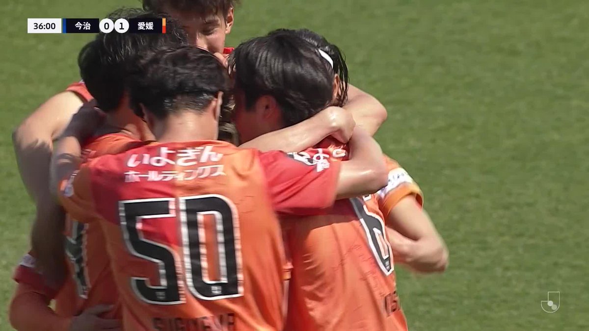 今季今治から愛媛に加入した阿部稜汰 #伊予決戦 で豪快な決勝弾を叩き込んだ！🚀 🎦 ゴール動画 🏆 明治安田Ｊ２・Ｊ３百年構想リーグ 地域リーグラウンド 第9節 🆚 今治vs愛媛 🔢 0-1 ⌚️ 36分 ⚽️ 阿部 稜汰（愛媛） #Ｊリーグ