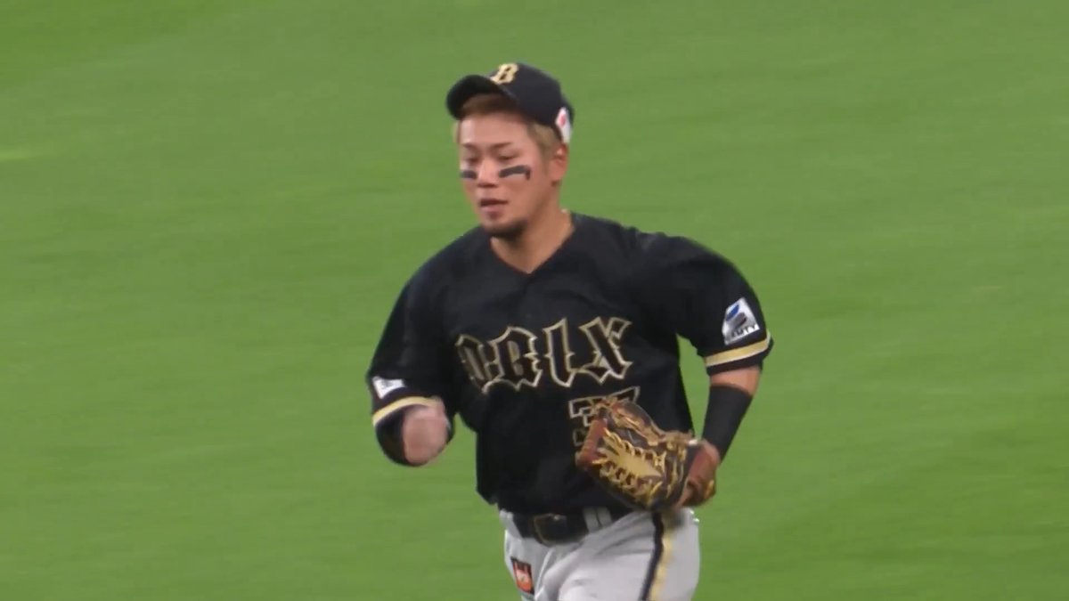 球際強し💪 オリックス 杉澤龍 選手のファインプレー👏 ダイナミックキャッチ✨ 👇ライブ配信はこちら