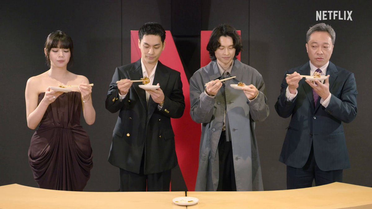Netflixシリーズ『九条の大罪』 柳楽優弥、松村北斗、池田エライザ、音尾琢真 激すっぱたこ焼き完黙チャレンジ！ 完璧な演技の裏で 必死に“完全黙秘”を貫いているのは誰？🫣 Netflixにて独占配信中！ #九条の大罪 #sinsofkujo #ネトフリで九条 #モラルがバグる #20日間でパイ