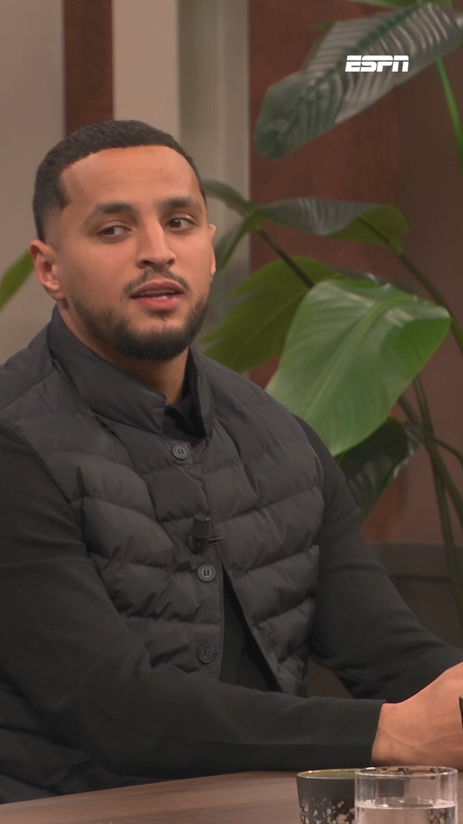 Mohamed Ihattaren laat zich uit over de toekomst van Ismael Saibari en Kees Smit 🗣️ "Als Kees Smit naar Real Madrid kan, waarom Ismael niet dan?"