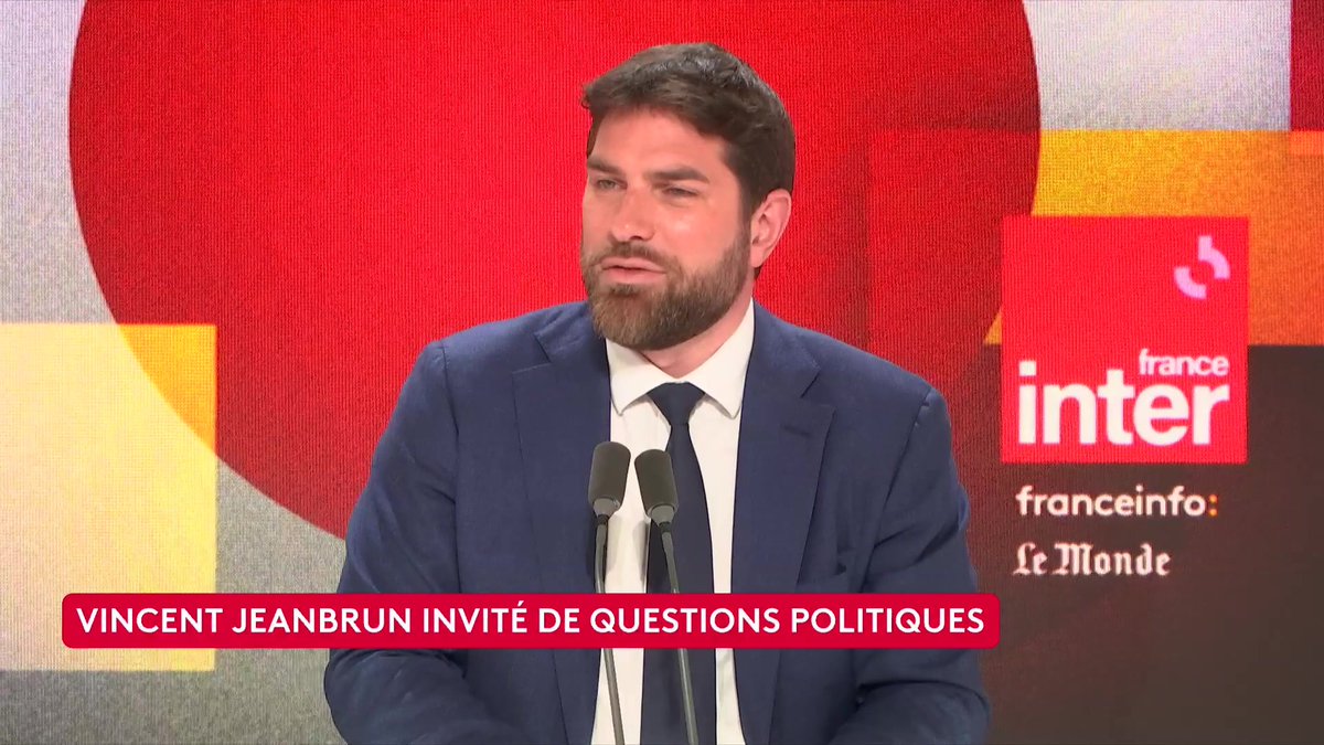 Présidentielle : "Avoir un candidat LR, si c'est pour faire 4 % ou 5 %, ça n'a pas d'intérêt", alerte Vincent Jeanbrun qui appelle à une candidature unique de la droite et du centre. "Le plus important, c'est que les valeurs que nous portons soient représentées." #QuestionsPol