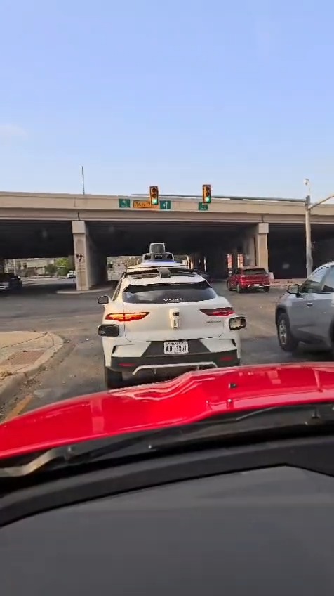 "Waymo making illegal left u turn on Vance Jackson" (Estuardo Macias) Have you ridden in a Waymo yet?