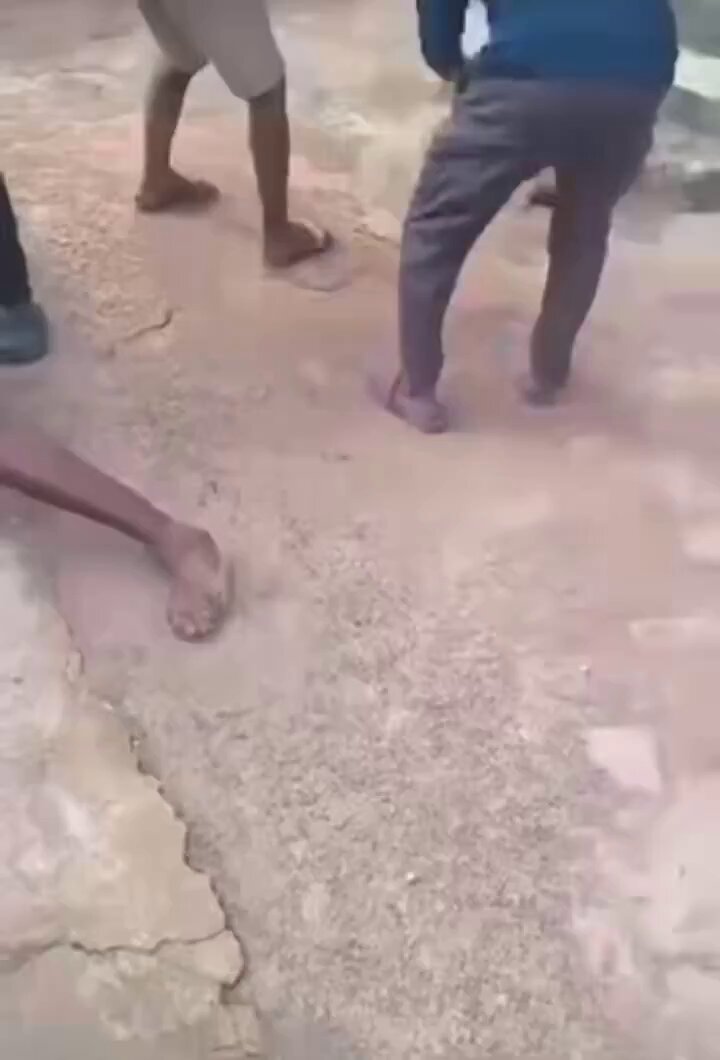 They should leave the man preeq biko! This is an assault on the man. Even if he was caught having sex with a married woman with 3 children; he did not rape her! The woman agreed to having sex with him, so why are these jobless lazy youth holding his prick???