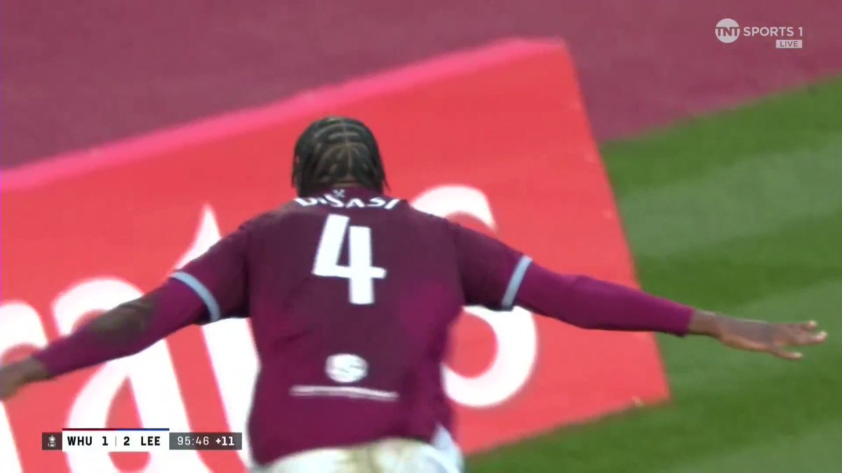 UNBELIEVABLE 😲 Two stoppage time goals and West Ham find themselves level 🔥 📺 Watch live on TNT Sports and HBO Max