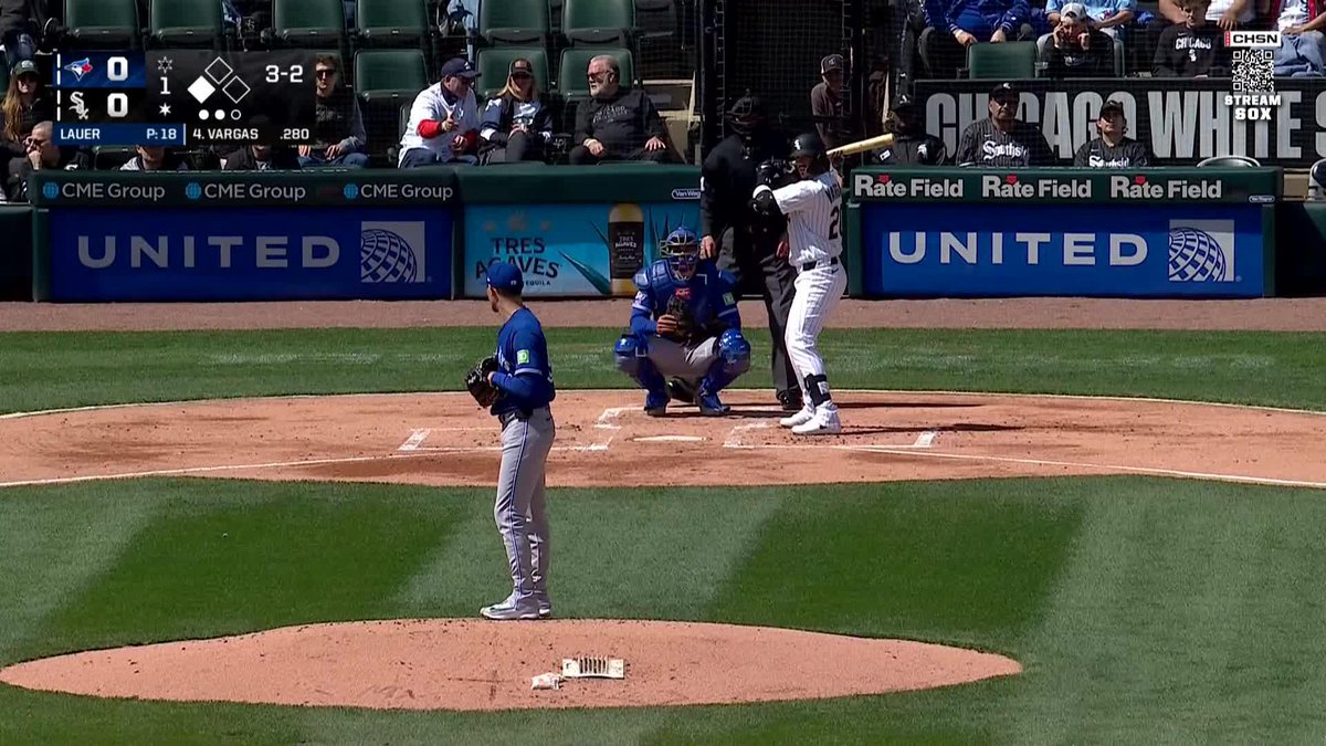 Miguel Vargas staying HOT with an RBI TRIPLE 🔥 Sox on the board early