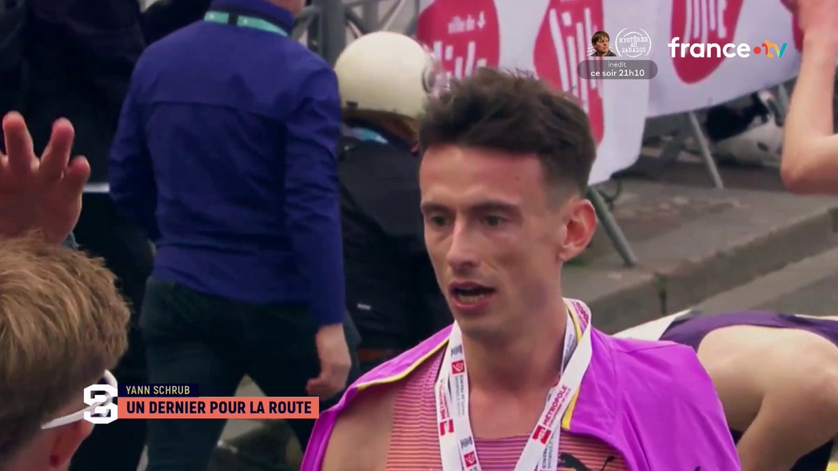 #Stade2 | 🏃 Deux hommes pour un record ! ⚡️ Ce samedi à Lille, Yann Schrub et Jimmy Gressier ont tenté de battre le record du monde du 5 km. Un challenge de taille pour deux hommes ambitieux 📺 L’émission en direct :