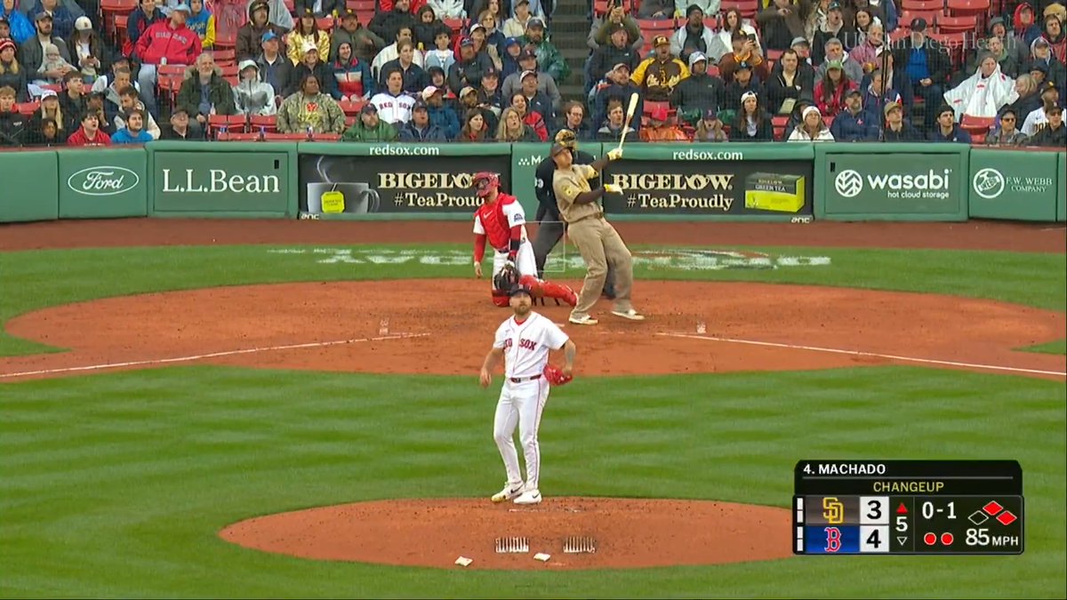 Manny Machado 3-run HR over The Monster