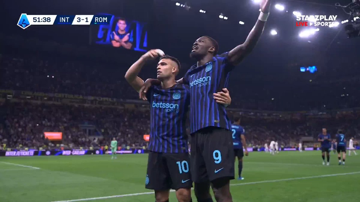 هدف انتر ميلان الثالث عن طريق لاوتارو مارتينيز 💙🖤