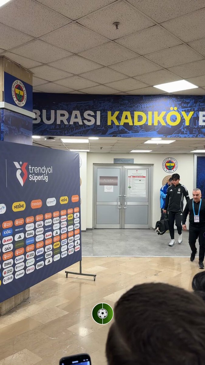 🎙 Soru: "Penaltı pozisyonu hakkında ne düşünüyorsun?" 🎙 Hyeon-gyu Oh: "Her zamanki gibi." #FutbolArena