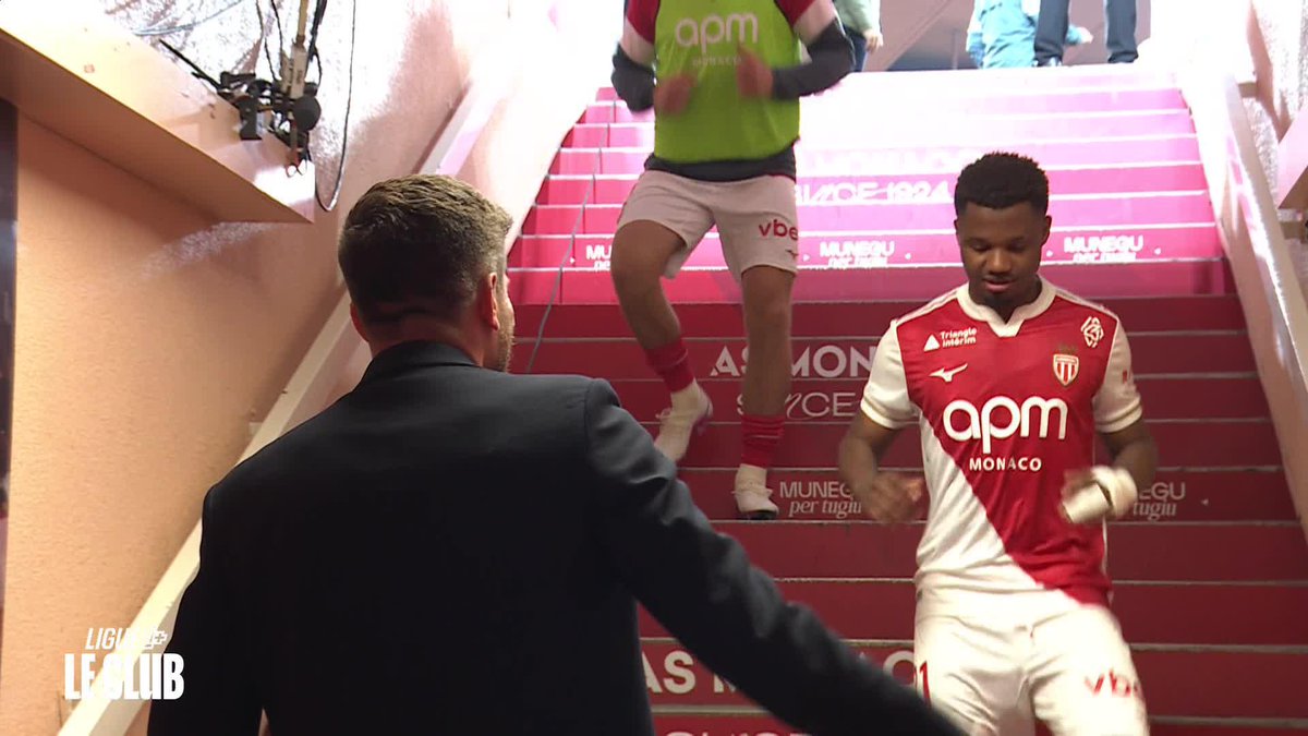 Contraste saisissant entre la détresse des Marseillais et l'euphorie des Monégasques, à l'image de Sébastien Pocognoli 😅 #ASMOM