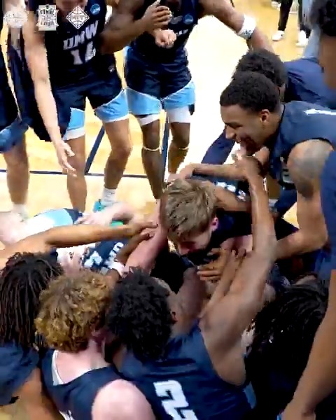 FOR. THE. WIN. UMW Basketball #MFinalFour #D3mhoops