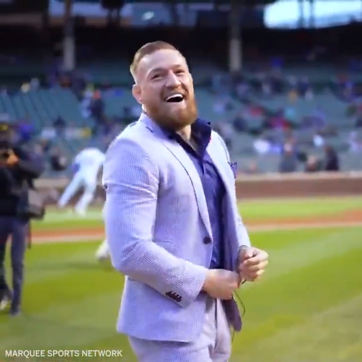 プロレスラー格闘家・始球式ナンバーワンはコナー・マクレガーのやつです
