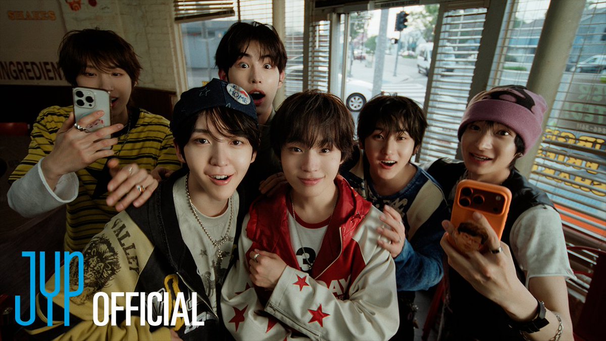 KickFlip(킥플립) "눈에 거슬리고 싶어 (Eye-Poppin’)" M/V KickFlip The 4th Mini Album "My First Kick" 2026.04.06 6PM (KST) Release! Pre-save & Pre-add : #KickFlip #킥플립 #My_First_Kick #눈에거슬리고싶어