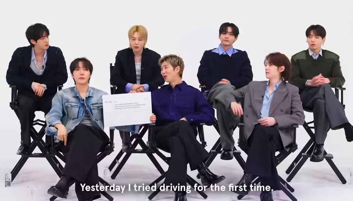 🐨 yesterday i drove for the first time 🐹🐰 DRIVING? 🐰 are you ok, hyung? 🐨 i was sweating and gave up 🐱 there weren’t many cars because of the lunar new year 🐨 it was my friend’s car 🐰 you didn’t get hurt, right? they were so worried about him 😭😭
