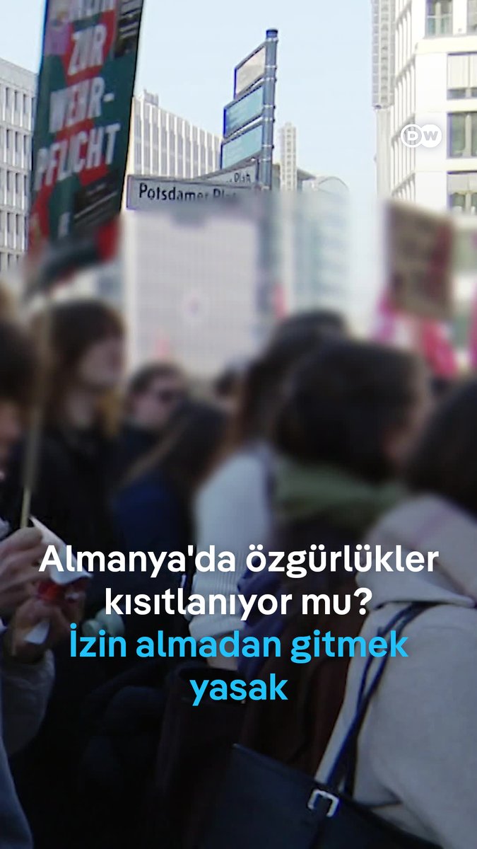 Almanya'da yeni bir yasa büyük tartışmalara neden oldu Bundan böyle 17-45 yaş arasındaki erkekler üç aydan uzun süre yurt dışında kalacaksa ordudan izin almaları gerekecek