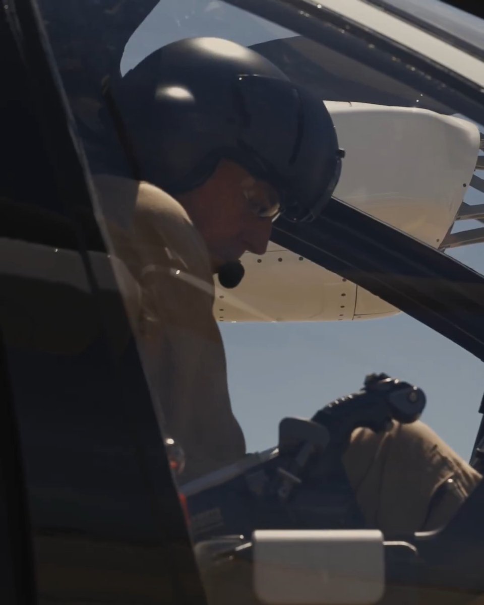 In our new series, Joby Recon, former Thunderbird pilot Ryan "Ryan “Max Afterburner” Bodenheimer" Bodenheimer joins Joby’s President of Aircraft OEM Didier Papadopoulos to pull back the curtain on the our aircraft. One of the biggest takeaways? The transition from "500 switches" in a legacy cockpit to what Ryan calls the “iPhone moment” of aviation. Check out the full episode to see why situational awareness is the core of our design. ⬇️