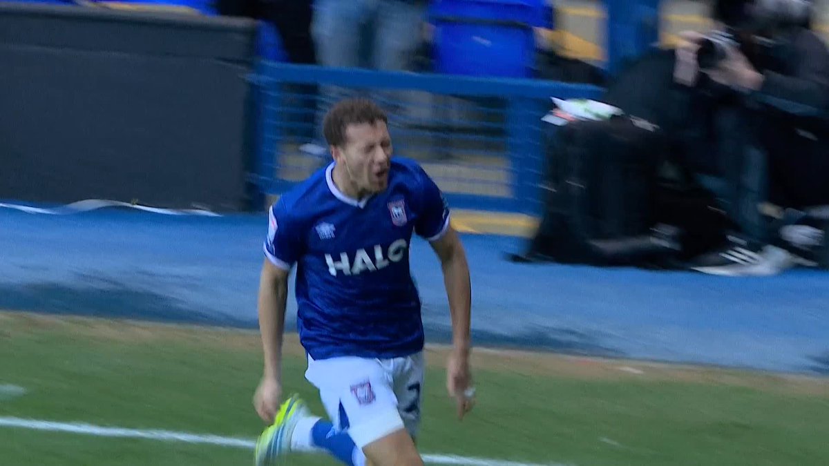 2 GOALS IN 4 MINUTES FOR IPSWICH TOWN. 1-0 down, 2-1 up just before the break 💪