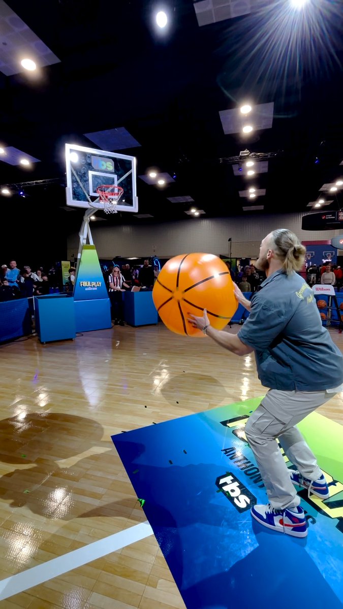 Heavy Ball ✅ Smoke Machine ✅ Inflatable Tube Man ✅ All Elite Wrestling's Big Bill took on all the CRAZY Foul Shots at the Final Four Fan Fest. Watch the premiere of Foul Play with Anthony Davis TONIGHT after NCAA coverage on TBS Network