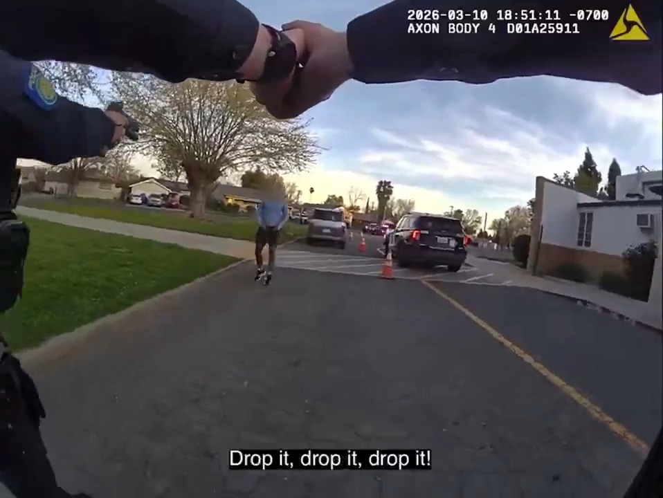 Sacramento, California police responded to a call of a man near a school with a knife threatening people on the street. When they arrived, Jamal Dearmond (29) refused orders to drop the knife and advanced toward officers. Officers then decide to confirm the zero of their red dot & Surefire light equipped pistols on his torso and it turns out the zero was solid but unfortunately Jamal lived and was transported to the local hospital. Plan accordingly.... #CityLife #california #police #optics #knife #crime #cops #glock #surefire #reddot #FAFO #urban #democrats