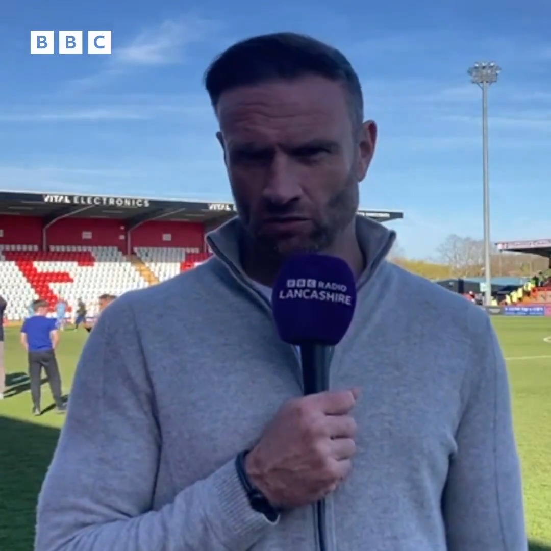 🟠 "I thought it was a game [against #Stevenage] of very little quality... We resorted to their style, direct-based set plays. We didn't try and pass enough. We didn't show enough courage to get the ball." #Blackpool head coach Ian Evatt #utmp | #bbcfootball