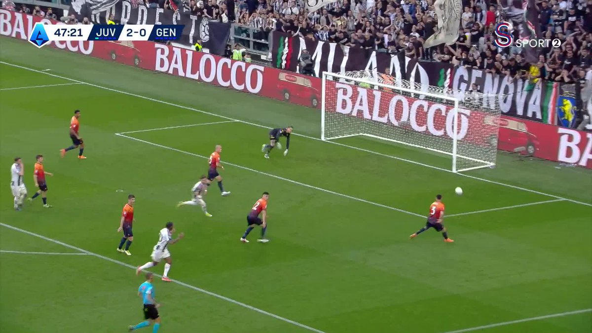 Juventus'un formsuz golcüsü David, direğe takıldı! 😤