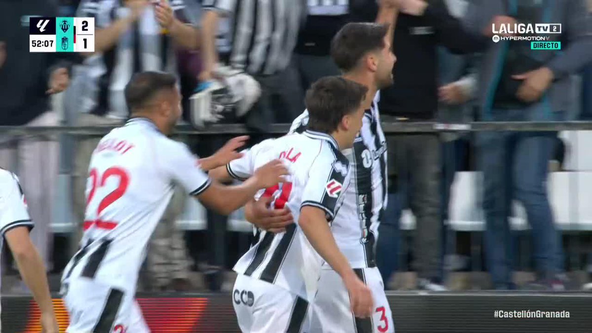 Abonados a soñar 😍 Abonados al playoff 🙌 Brignani caza un regalo en el área y lo convierte en 3 puntos CLAVES para el Castellón #LALIGAHYPERMOTION