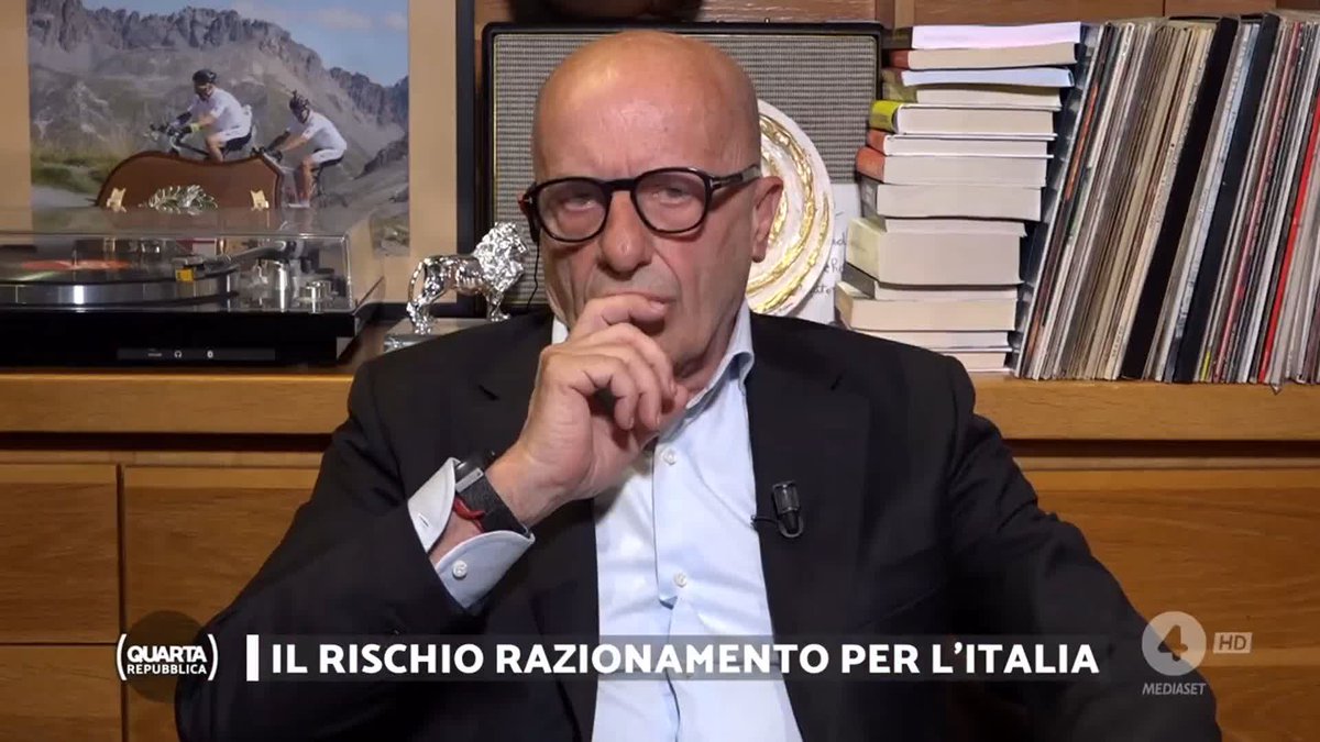 "Giorgia Meloni disse io non farò il follower dell'opinione pubblica, ma proverò a fare il leader. Sta provando a tenere l'Italia dalla parte giusta del mondo che si chiama occidente." #Sallusti #quartarepubblica
